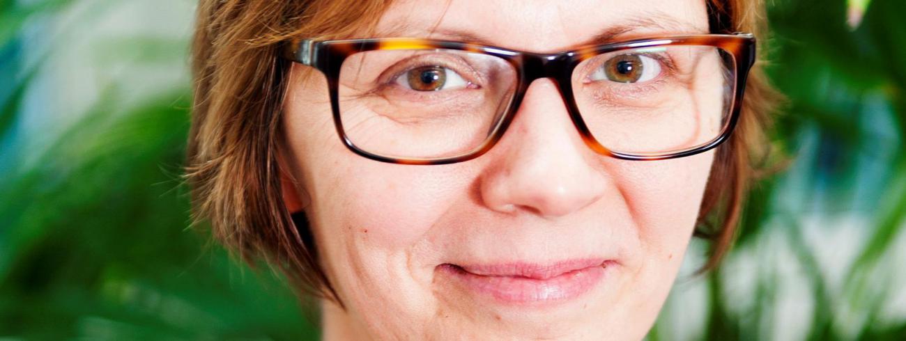 “Ik ben in mijn persoonlijke en professionele leven met veel mensen in contact gekomen die geloven en die daar vreugde, energie en moed uit putten, zoals vluchtelingen die op de loop moesten wegens hun geloof”, onderstreept Els Keytsman. © Unia