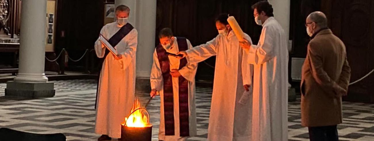 Paaswake vanuit de Sint-Carolus Borromeuskerk © Parochie Sint-Carolus Borromeus Antwerpen