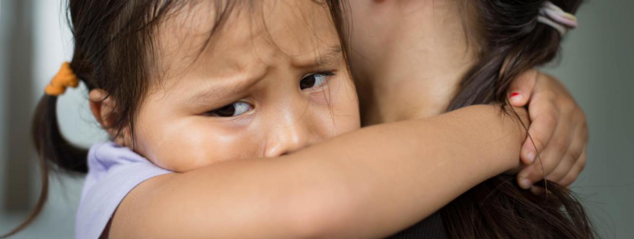 “Een van de belangrijkste inzichten die je als pleegzorger het best onthoudt, is dat gedrag dat wij als lastig, overdreven of agressief ervaren, meestal een gevolg is van stress of angst”, stelt Inge Vandeweege. © iStock