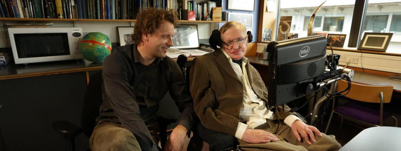 Thomas Hertog en Stephen Hawking. © Facebook - Stephen Hawking