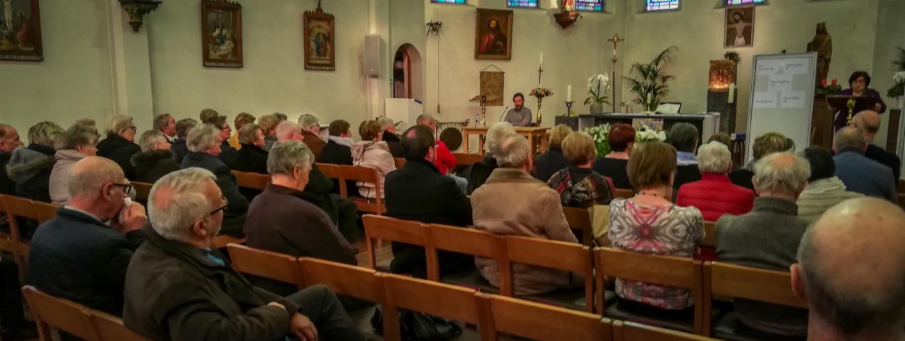 Adventsbezinning met pastoor Dirk Moereels over het Onzevader 