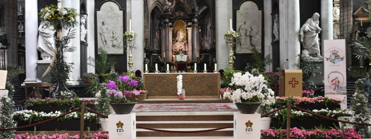 Floraliën in Sint-Baafskathedraal © Bisdom Gent, foto: Maîtrise