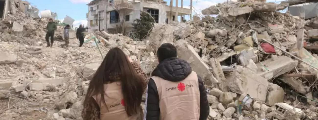 De lokale netwerken van Caritas vangen in Syrië al 5.000 dakloze overlevenden van de aardbeving op.  © Caritas International