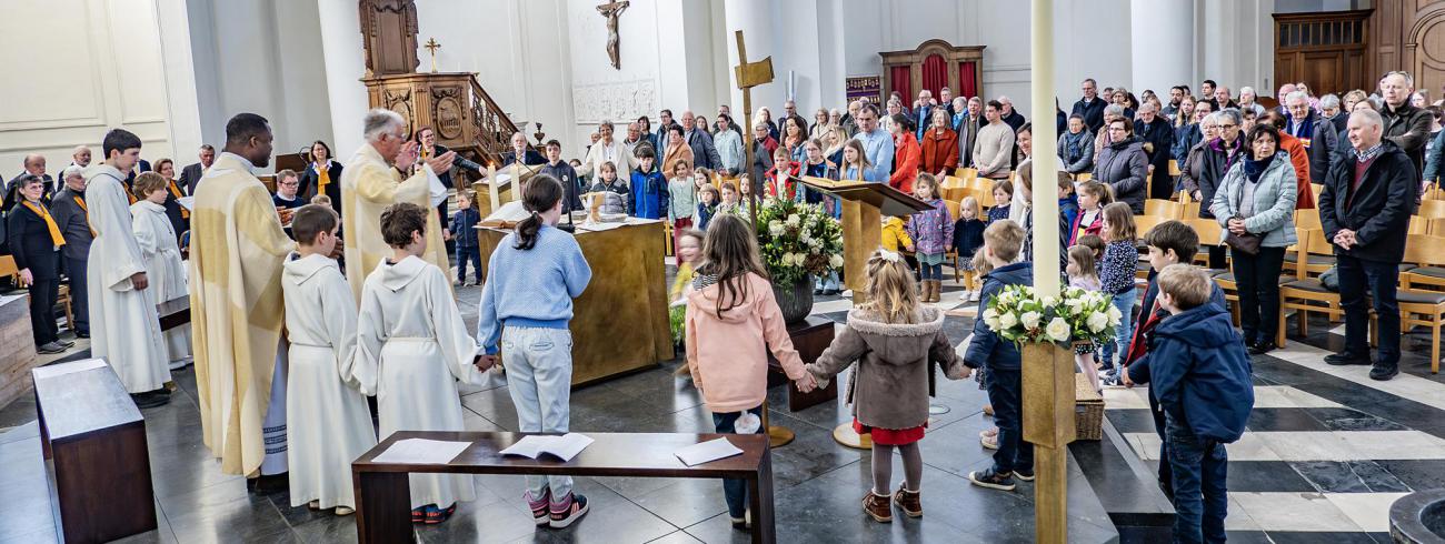 Eucharistie in Vlierbeek © Luk Vanmaercke