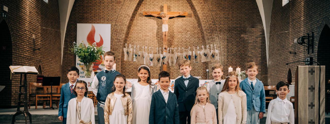 Eerste communicie in Heverlee (2024) © Gijs Hagelsteens