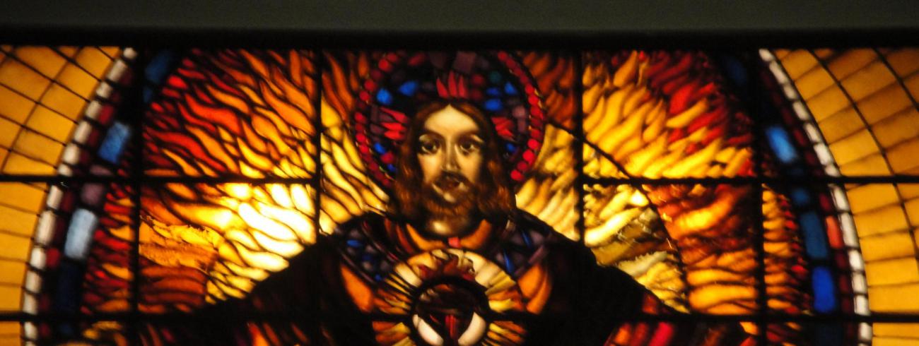 Glasraam Heilig Hart - in de Heilig Hartkerk te Lier © Jan Verheyen