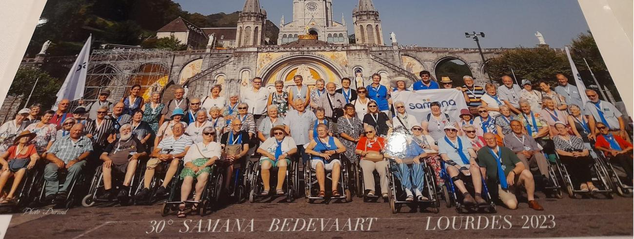 Groepsfoto Samana in Lourdes 