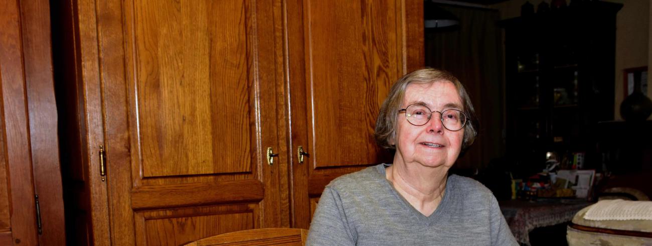 “Moedertaal is de taal die je met je moeder spreekt” 