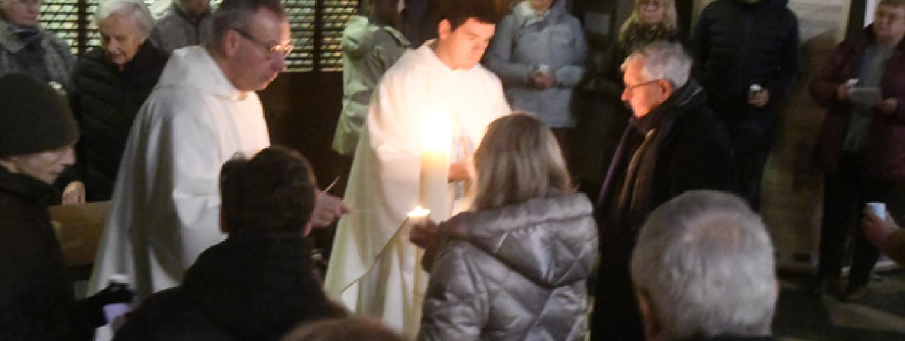 Lichtmisviering in de ochtend © Thierry Christiaens