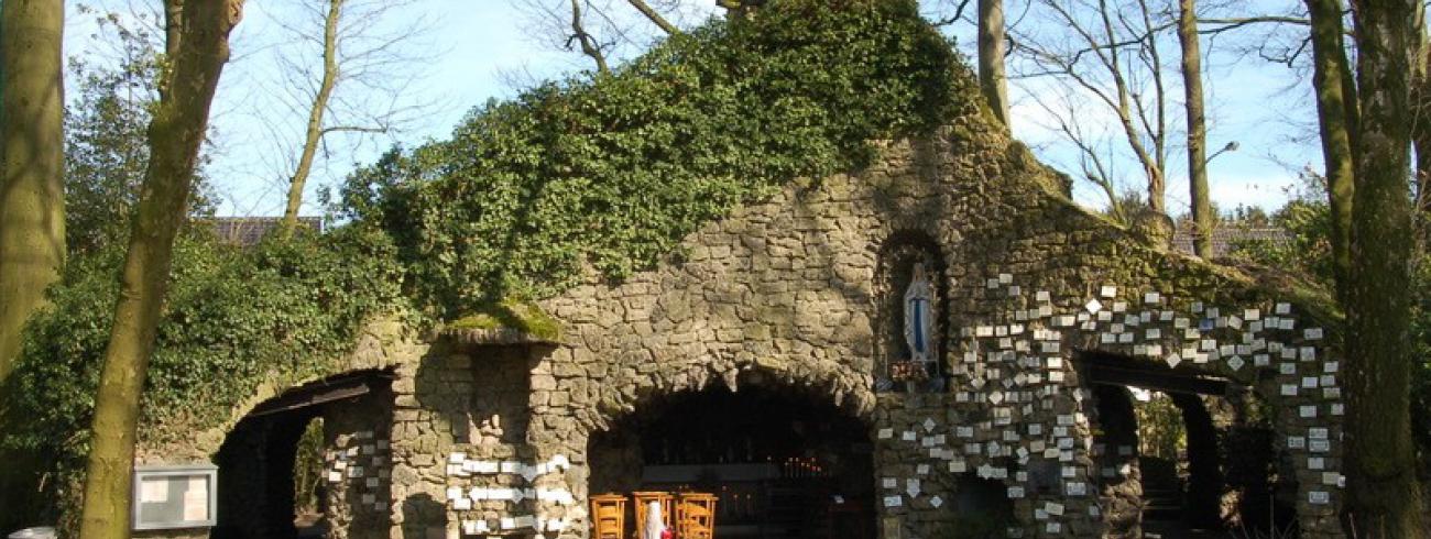 Mariagrot Kleit © Parochie Maldegem