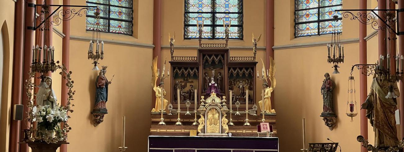 Kerk in school van Maleizen © Chris De Groote