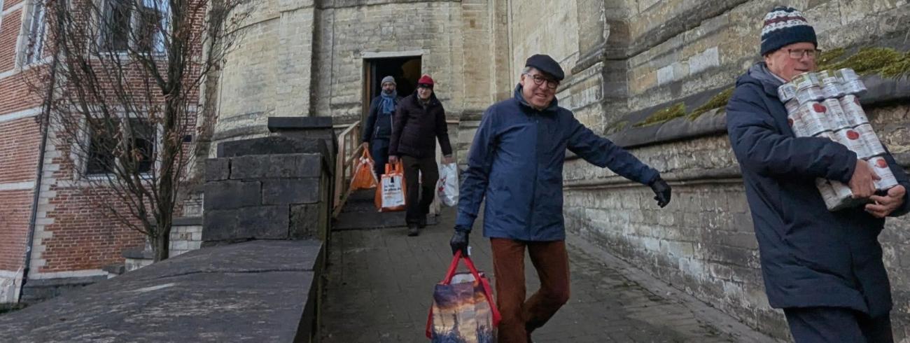 Ophaling goederen solidariteitstafel 2023 © Pastorale zone Leuven aan de Dijle