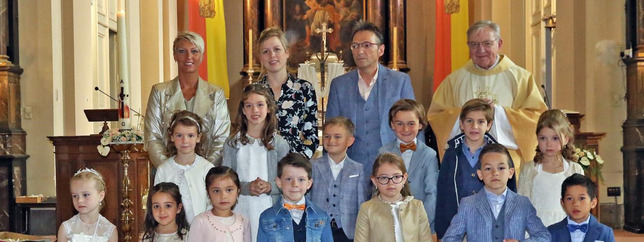 Eerste communiecanten Paleis 
