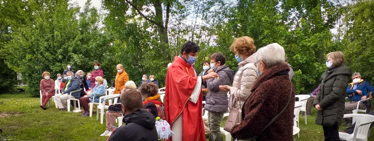 Pinksteren. Openluchtviering en start van 'de Hemelse Gaarde' (Ten Bos 2021) 