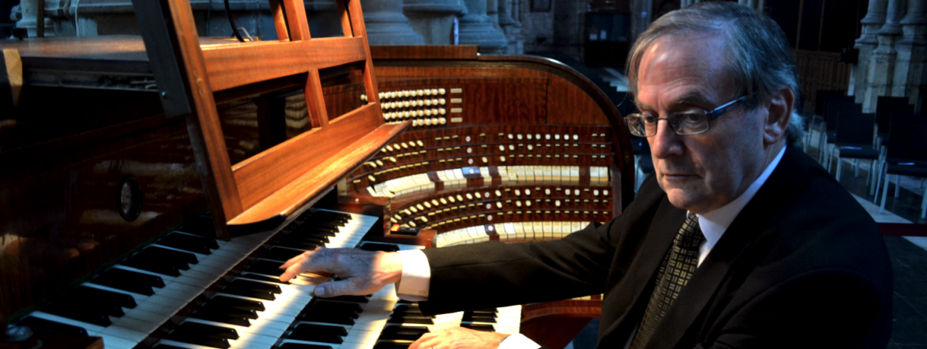 Edward De Geest aan het orgel. © Bisdom Gent.