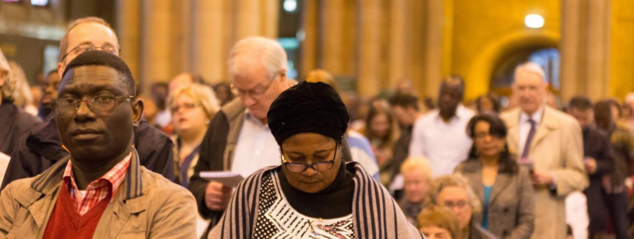 Bruggen slaan tussen culturen werpt vaak een nieuw licht op onze eigen beleving van de liturgie. © Koen Van den Bossche