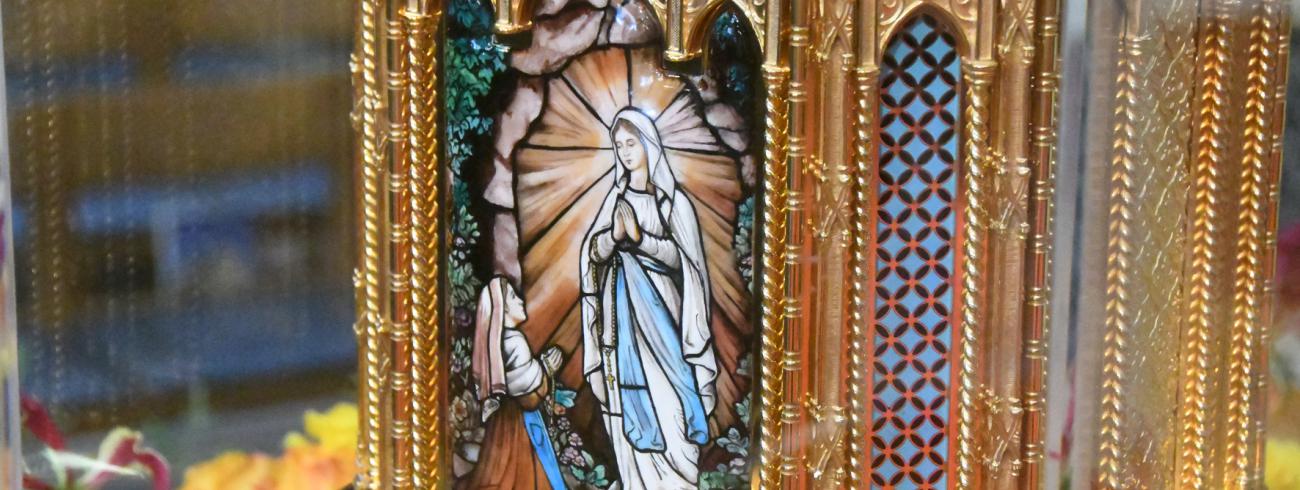 schrijn met reliek © Thierry Christiaens