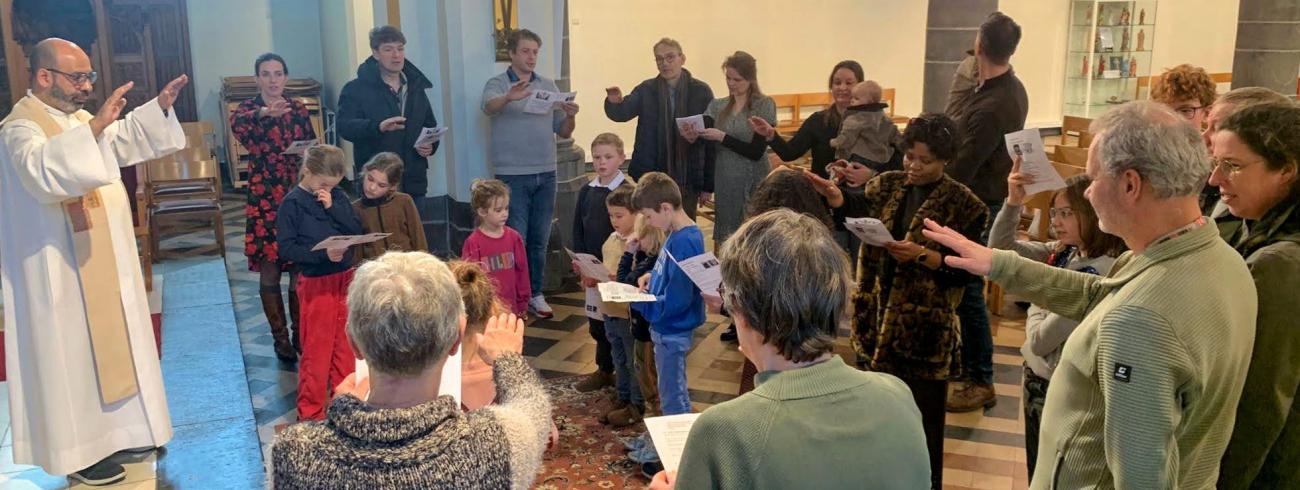 Sfeervolle Lichtmisviering vol warme symboliek in de gemeenschap van Leuven-Noord © Pastorale zone Leuven aan de Dijle