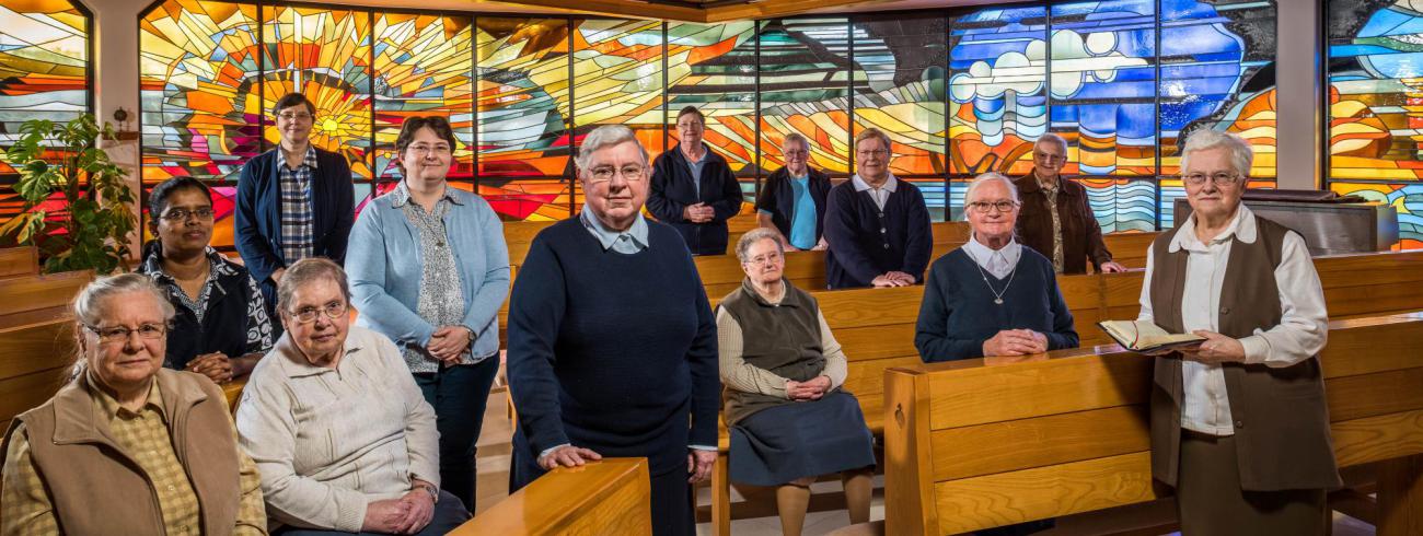 De zusters salvatorianessen van Hasselt hebben als zending 'heil te brengen aan de wereld'. Ze zetten zich in voor armen, jongeren en ouderen. © Rudi Van Beek