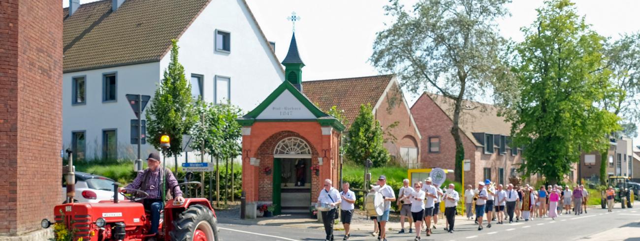 Barbarakapel in Baardegem (HopParochie Sint Benedictus)  