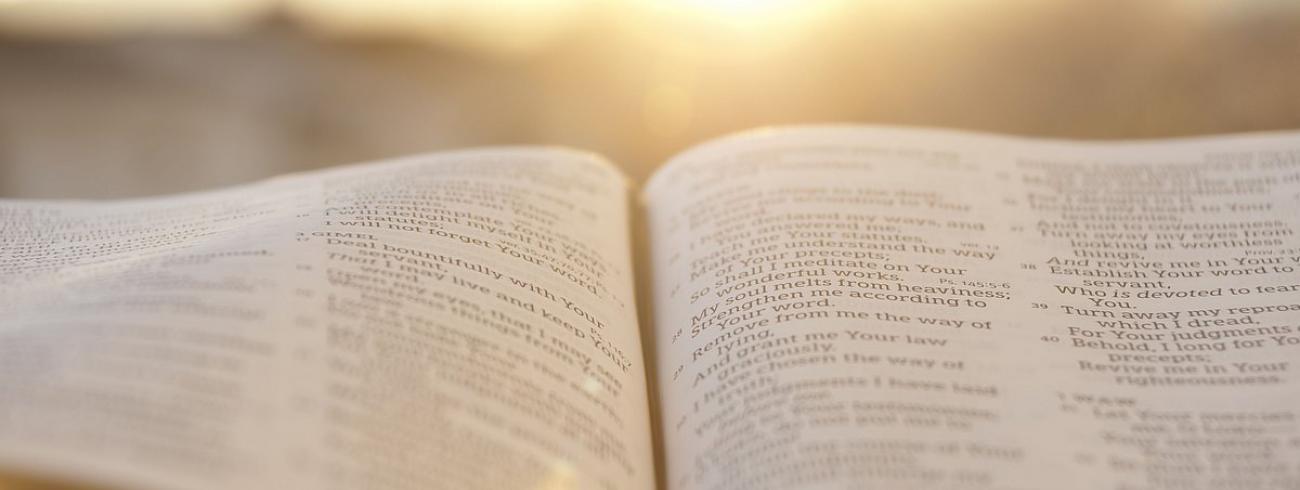 Bijbel © unsplash