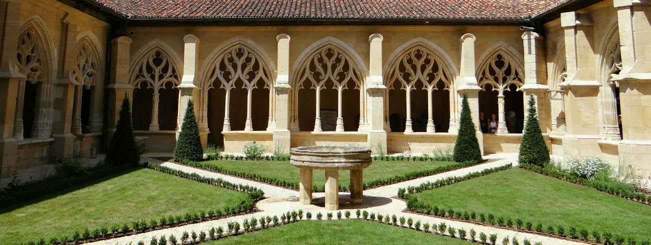 Arrangement huren Terug kijken Wat je van kloosters kan leren om een binnentuin zinvol te maken | Kerknet