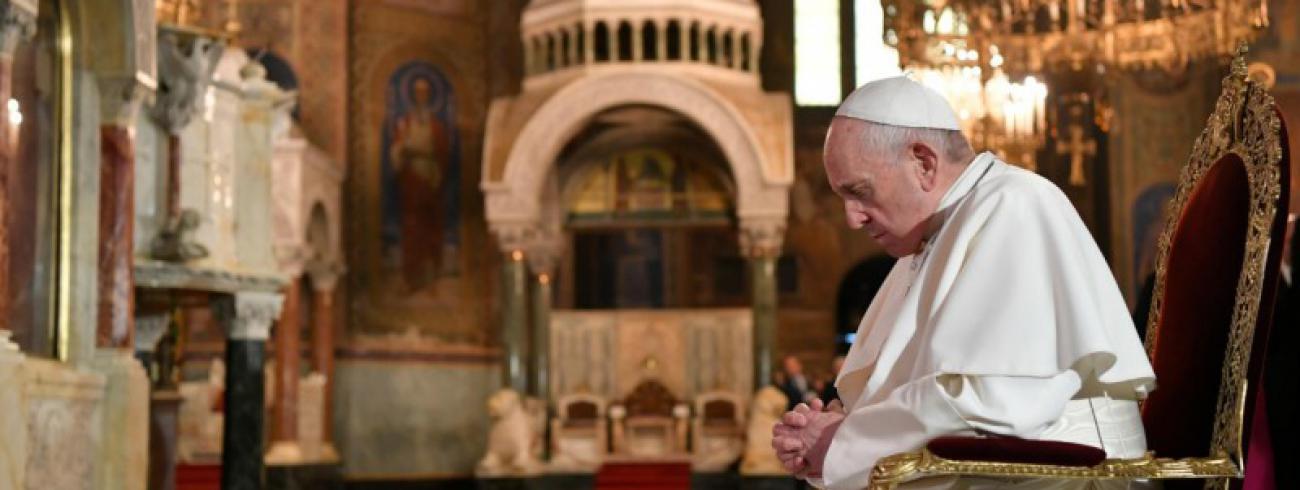 Paus Franciscus in de orthodoxe kathedraal van Sofia © Vatican Media