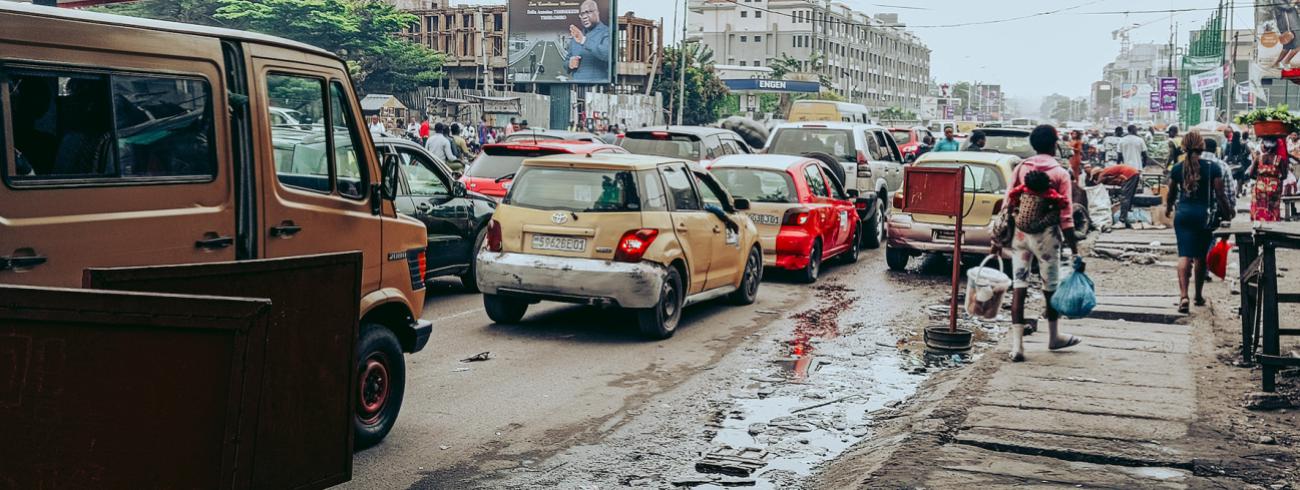 Straatbeeld in Kinshasa. © Unsplash