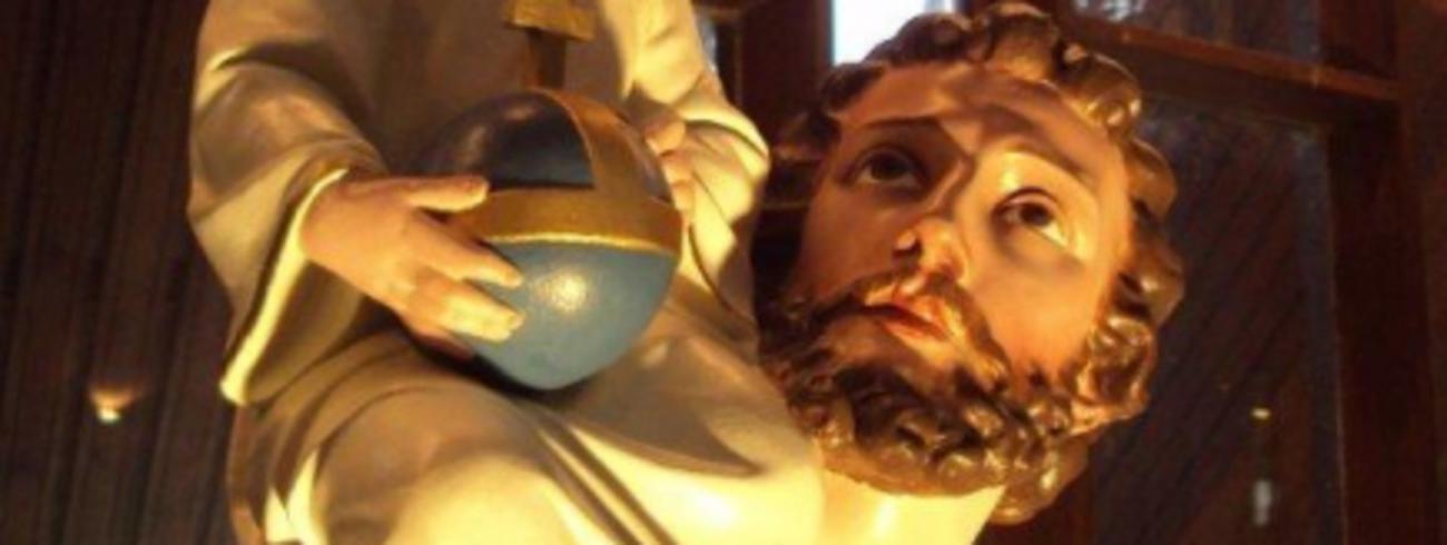 Beeld van Sint-Kristoffel in de Sint-Pieterskerk 