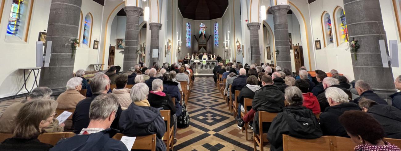 Dankviering in de Sint-Agathakerk voor Pater Dirk De Vis ter gelegenheid van zijn pensionering © Pastorale zone Leuven aan de Dijle