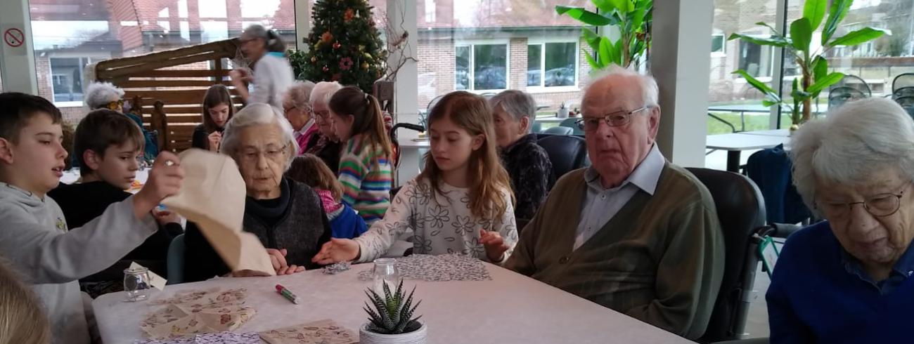 Vormelingen in het rusthuis 