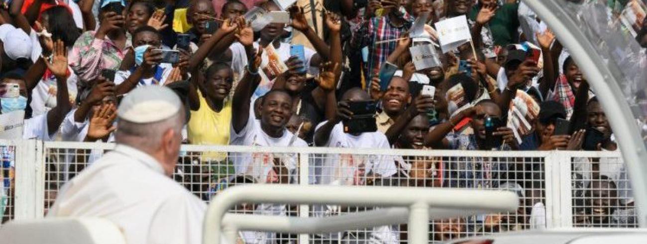 Paus Franciscus in het stadion van de Martelaren in Kinshasa © Vatican Media