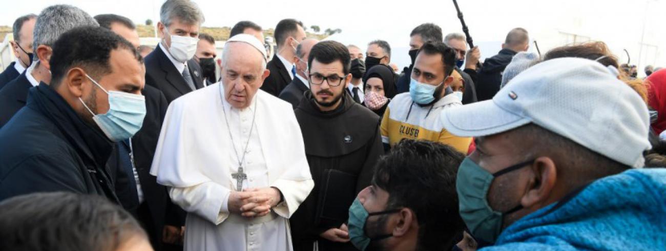 Paus Franciscus tijdens zijn ontmoeting met vluchtelingen op Lesbos © Vatican Media