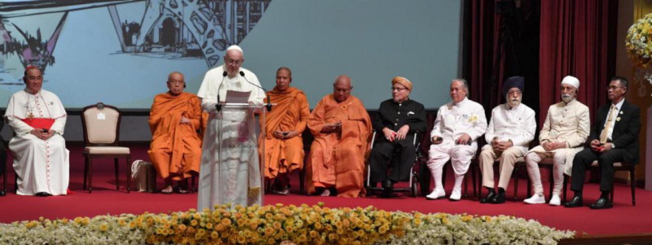 Ontmoeting met religieuze leiders in Bangkok © Vatican Media