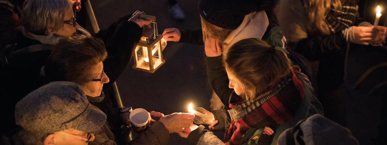 Het Vredeslicht wordt vanaf de 3de zondag van de advent verdeeld over Europa en zelfs daarbuiten. © Facebook Vredeslicht België