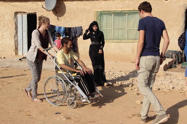 Jill, Dia Ali en Saher Aldarwish en Merijn.