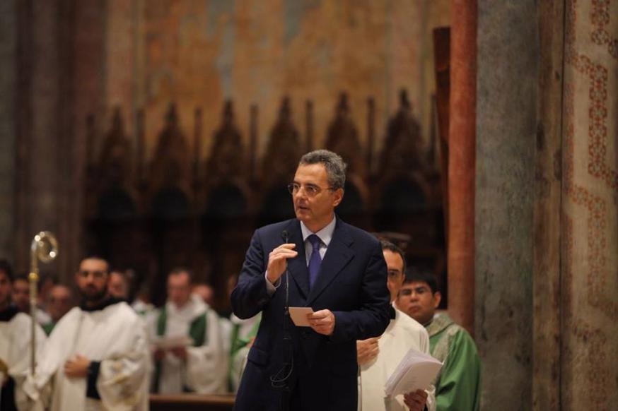 Sant’Egidio-voorzitter Marco Impagliazzo tijdens zijn welkomstwoord © Sant'Egidio