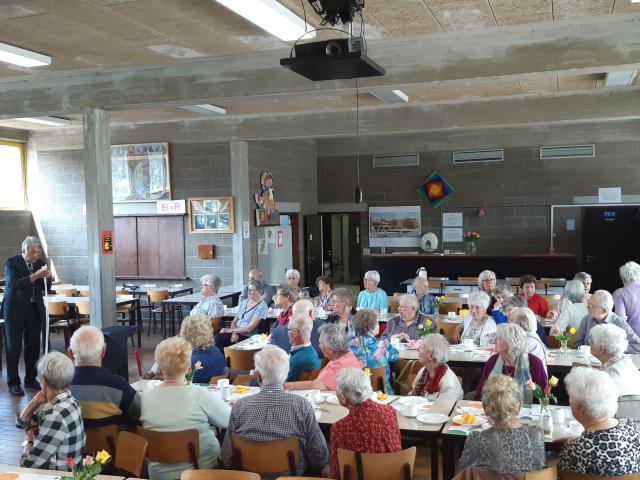 Gezellige ontmoeting © Walbert Defoort