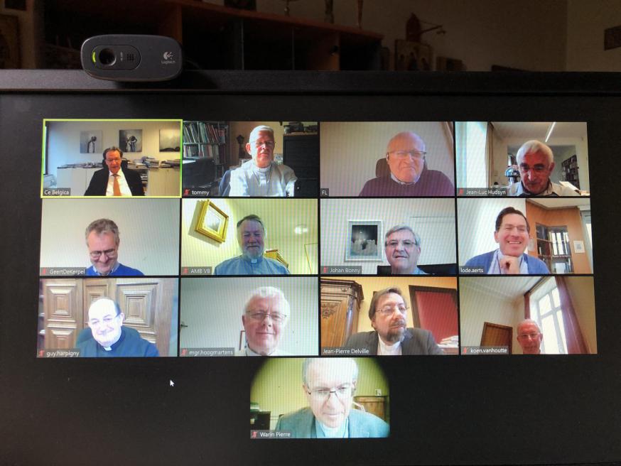 Screenshot van de videoconferentie van de bisschoppen © Tommy Scholtes Screenshot van de videoconferentie van de bisschoppen © Tommy Scholtes