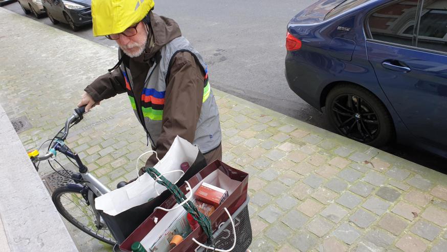 De fairtrade producten werden per fiets ter bestemming gebracht. © Ria V.A.