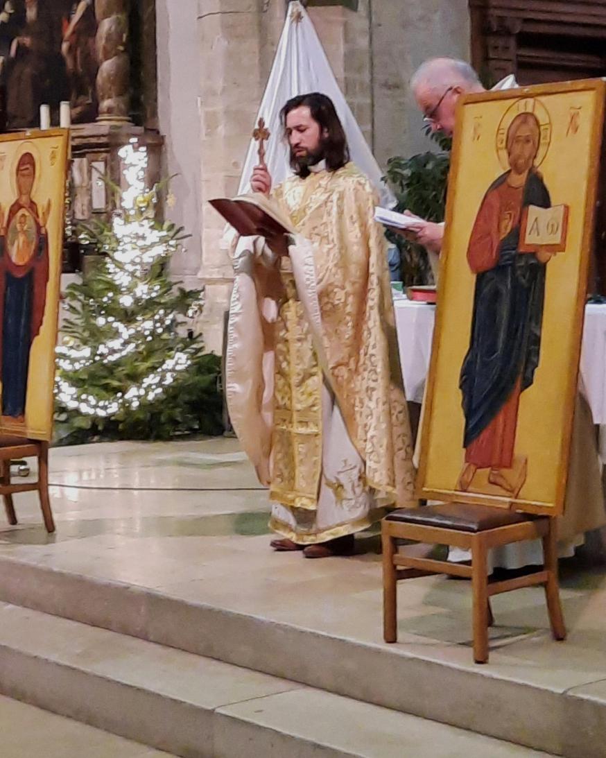 Oekraïens Grieks-Katholieke Kerstviering voorgegaan door priester Mykola Paliuh © Pastorale zone Leuven aan de Dijle
