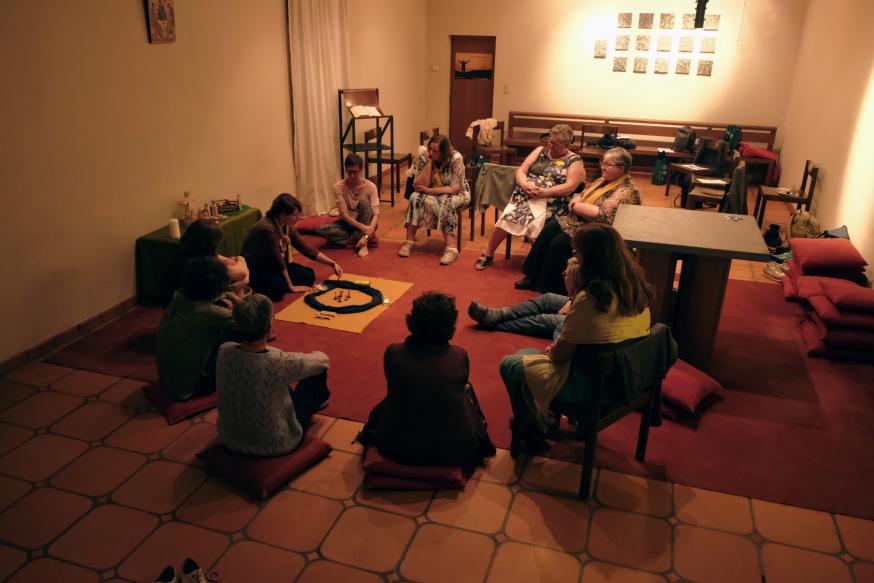 Er werd inspiratie opgedaan tijdens de verschillende Godly Playworkshops.  © Laurens Vangeel