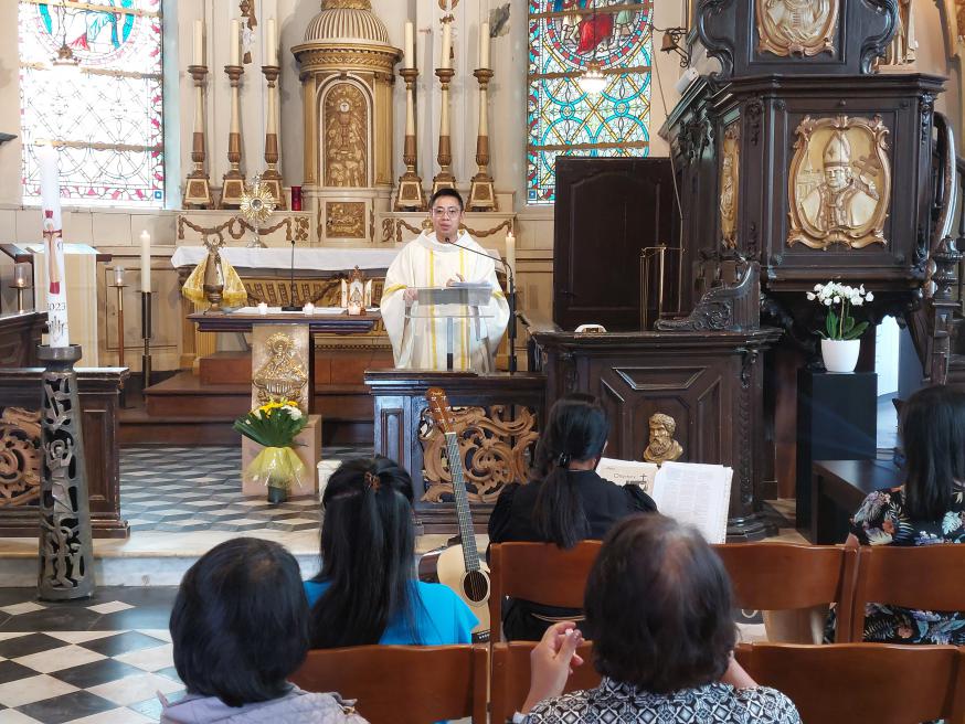 Filipijnse gemeenschap viert our lady 