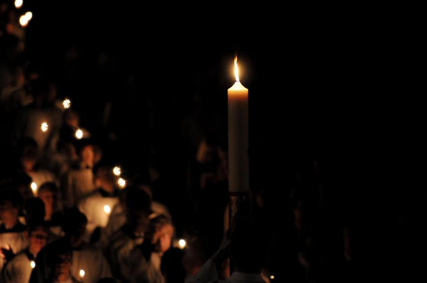 Paaskaars © Mazur/catholicnews.org.uk