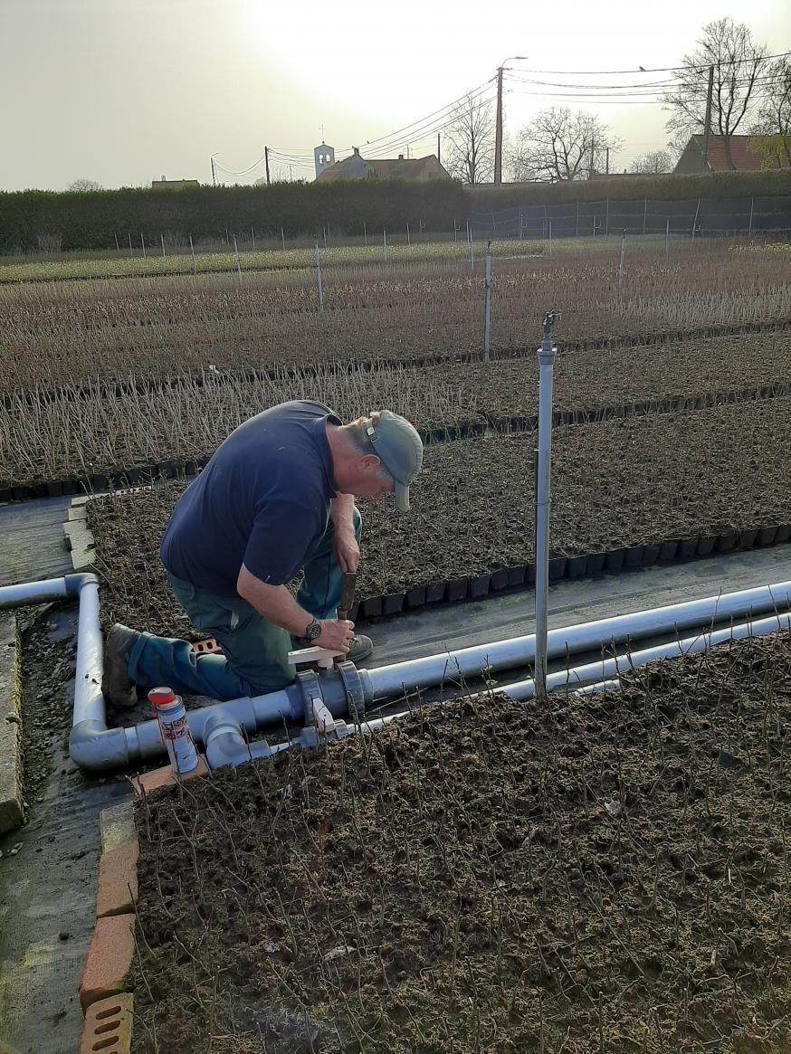 De bergening moet in orde gebracht worden. © Kerk in Zwevegem / Communicatie / K&L Dag uit