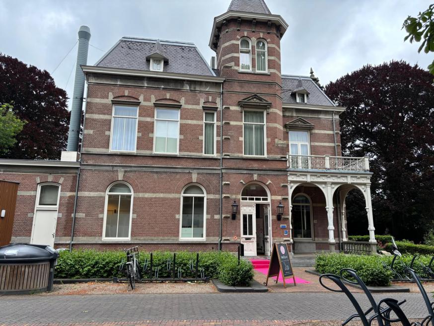 Hotel 'De Villa' in Dongen. © Simonne Mermans