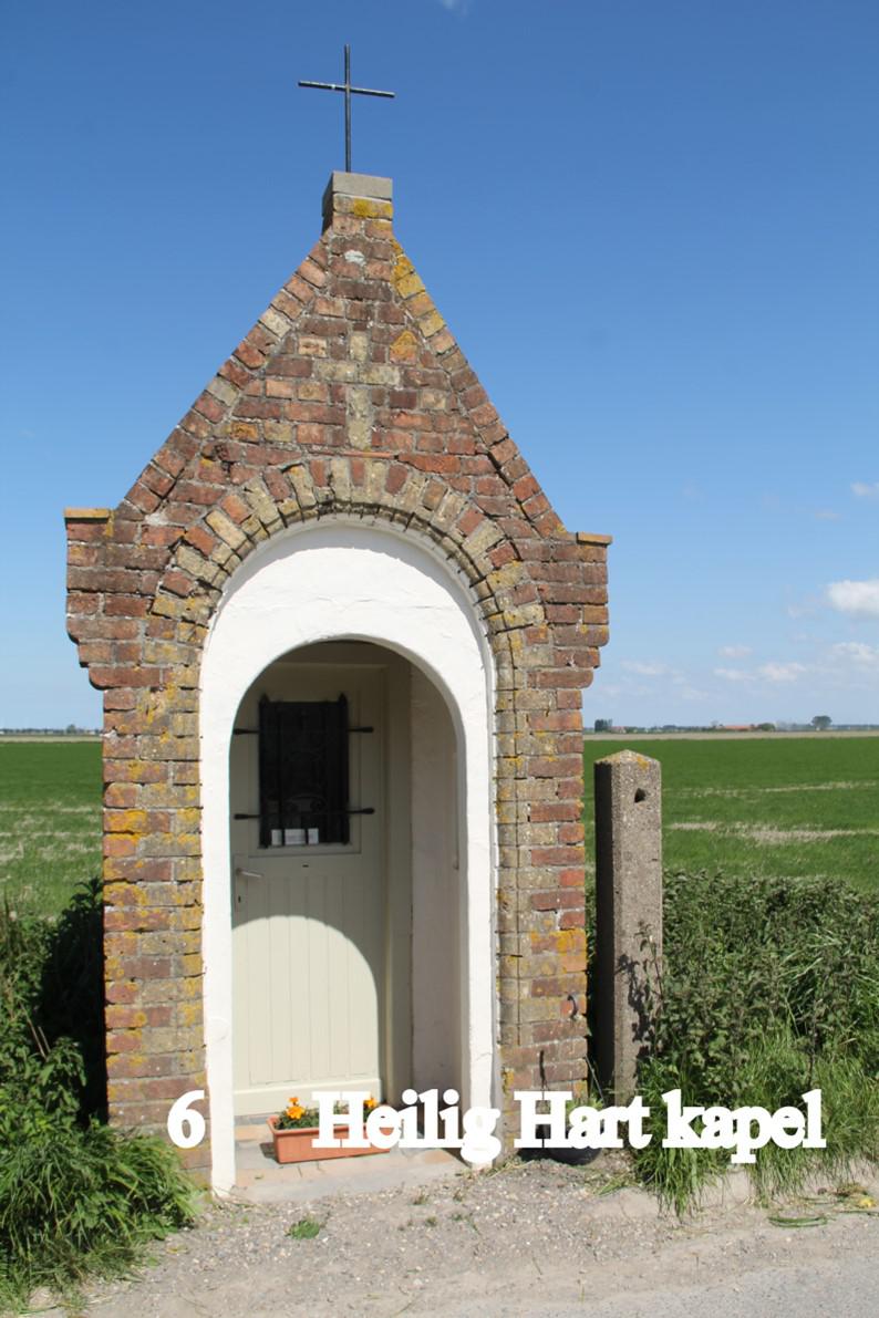 Kapelletje in Wulpen onderhouden door ... Marc De Grave 