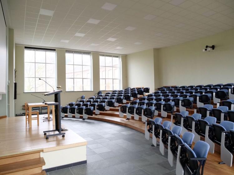 Aula Grootseminarie Brugge © Michiel Van Mulders