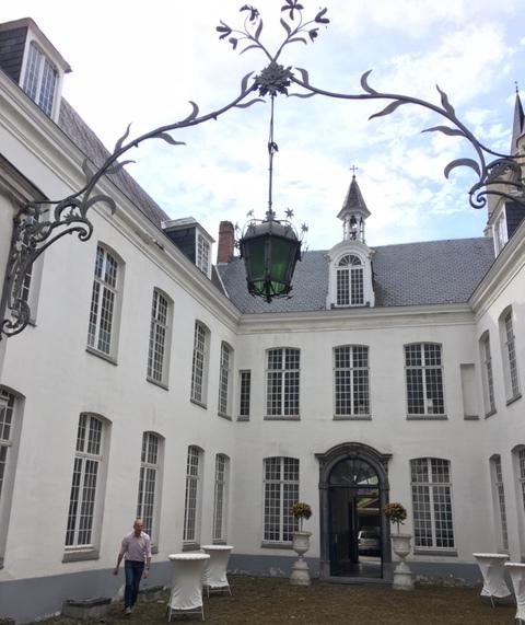 Het Huis Cadix in Mechelen © Cadixx bvba. Het Huis Cadix in Mechelen © Cadixx bvba.