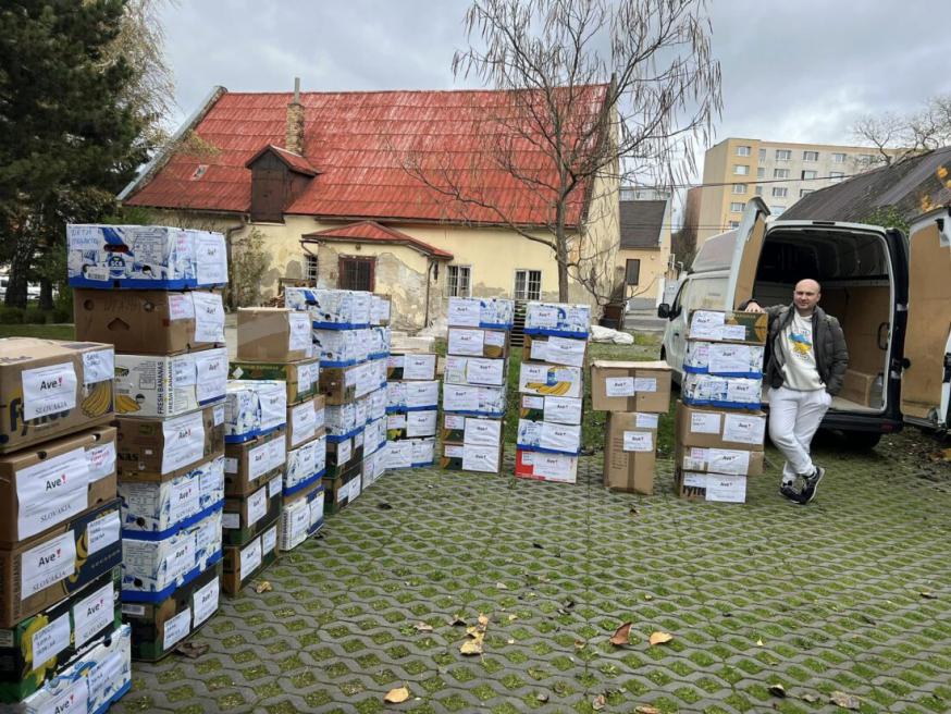 Caritas Slovakije is al volop bezig met het verzamelen van kerspakketten voor Oekraïense kinderen © Caritas Slovakije